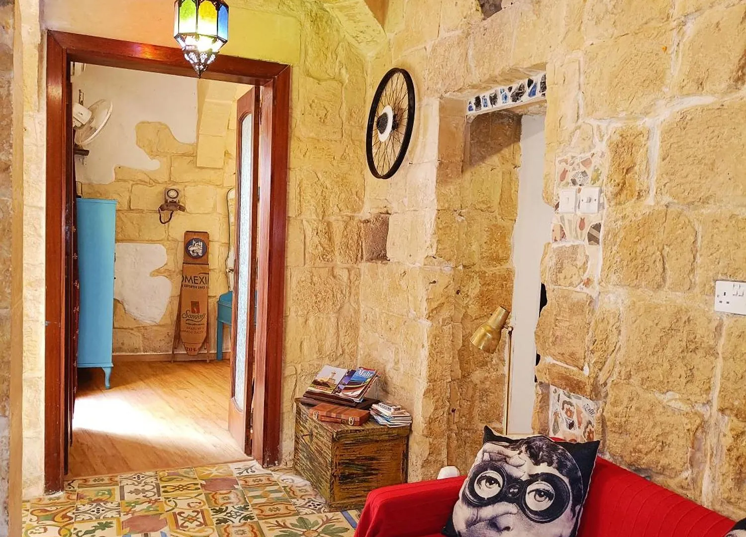 מוסטה Fusion Homestay Accommodation